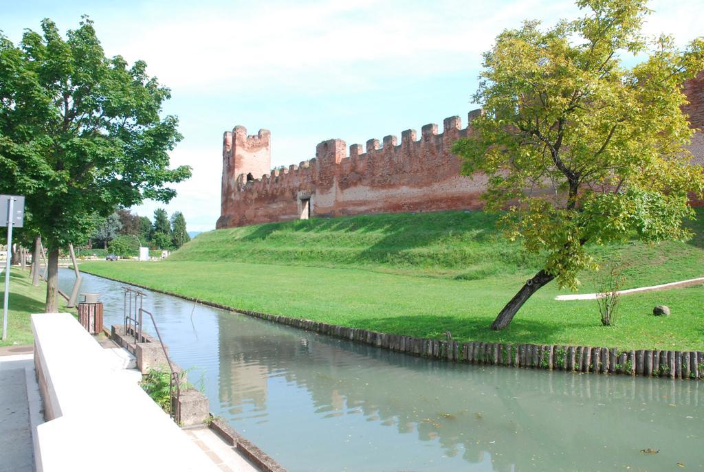 Albergo Alla Speranza Castelfranco Veneto Ruang foto