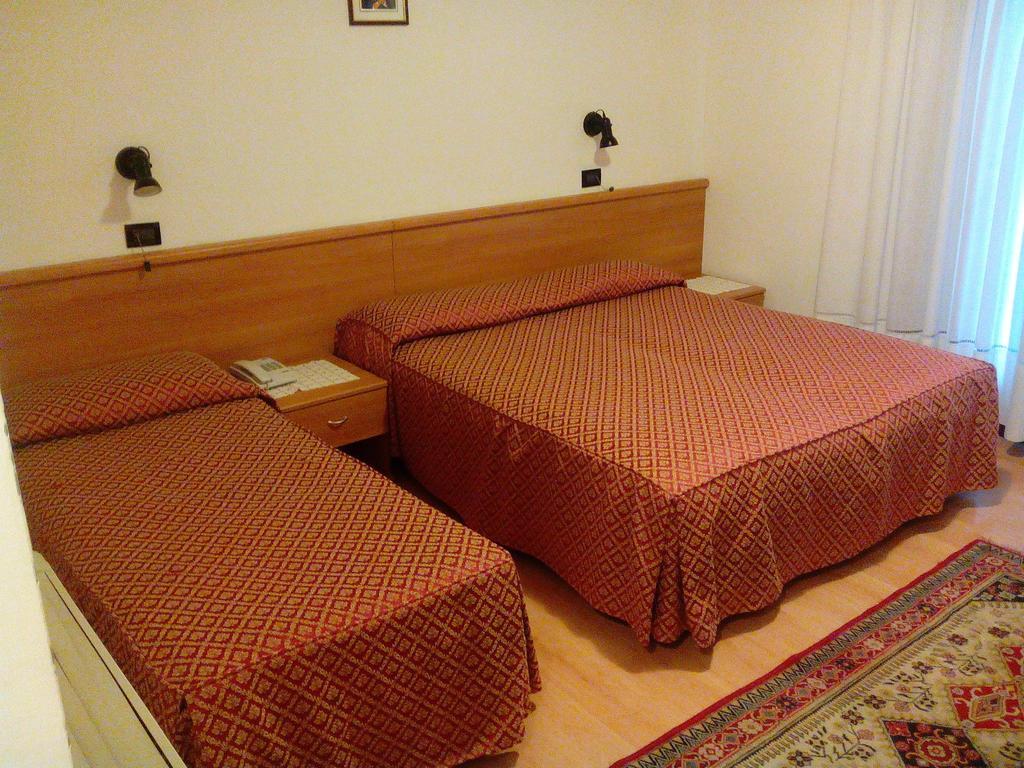 Albergo Alla Speranza Castelfranco Veneto Ruang foto