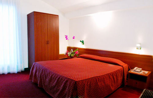 Albergo Alla Speranza Castelfranco Veneto Bagian luar foto