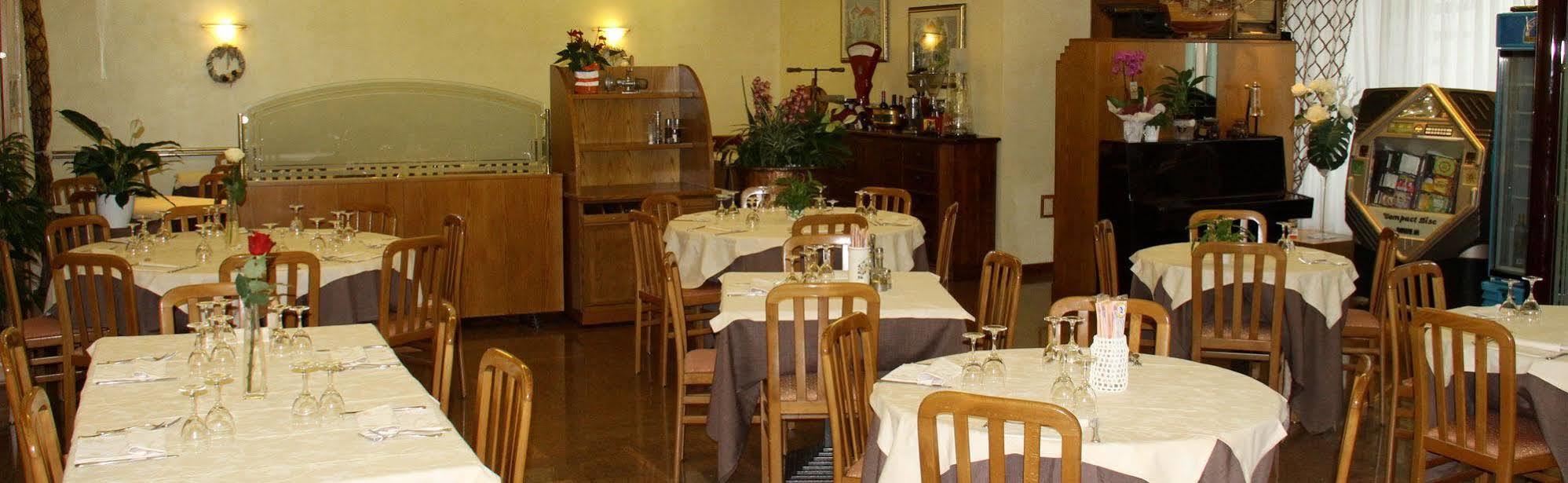 Albergo Alla Speranza Castelfranco Veneto Bagian luar foto